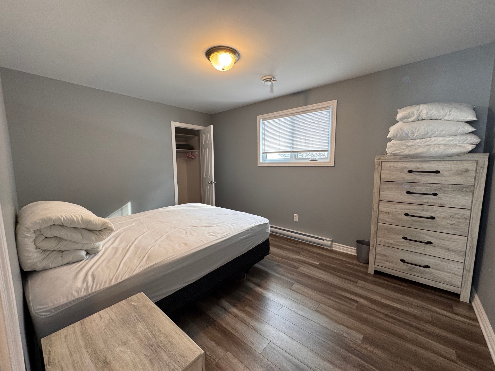 









1196


Boul. Maloney E.

,
Gatineau (Gatineau),




QC
J8P1H9

