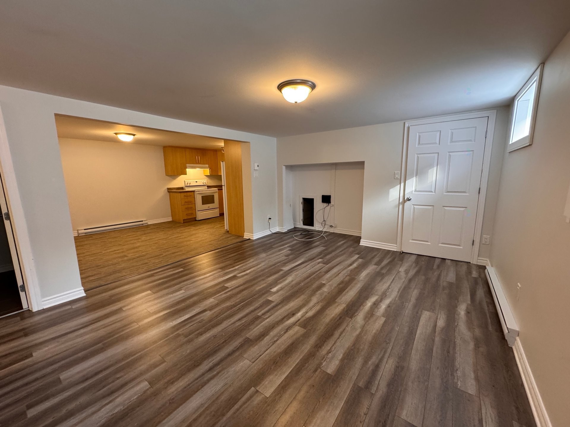 









1196


Boul. Maloney E.

,
Gatineau (Gatineau),




QC
J8P1H9

