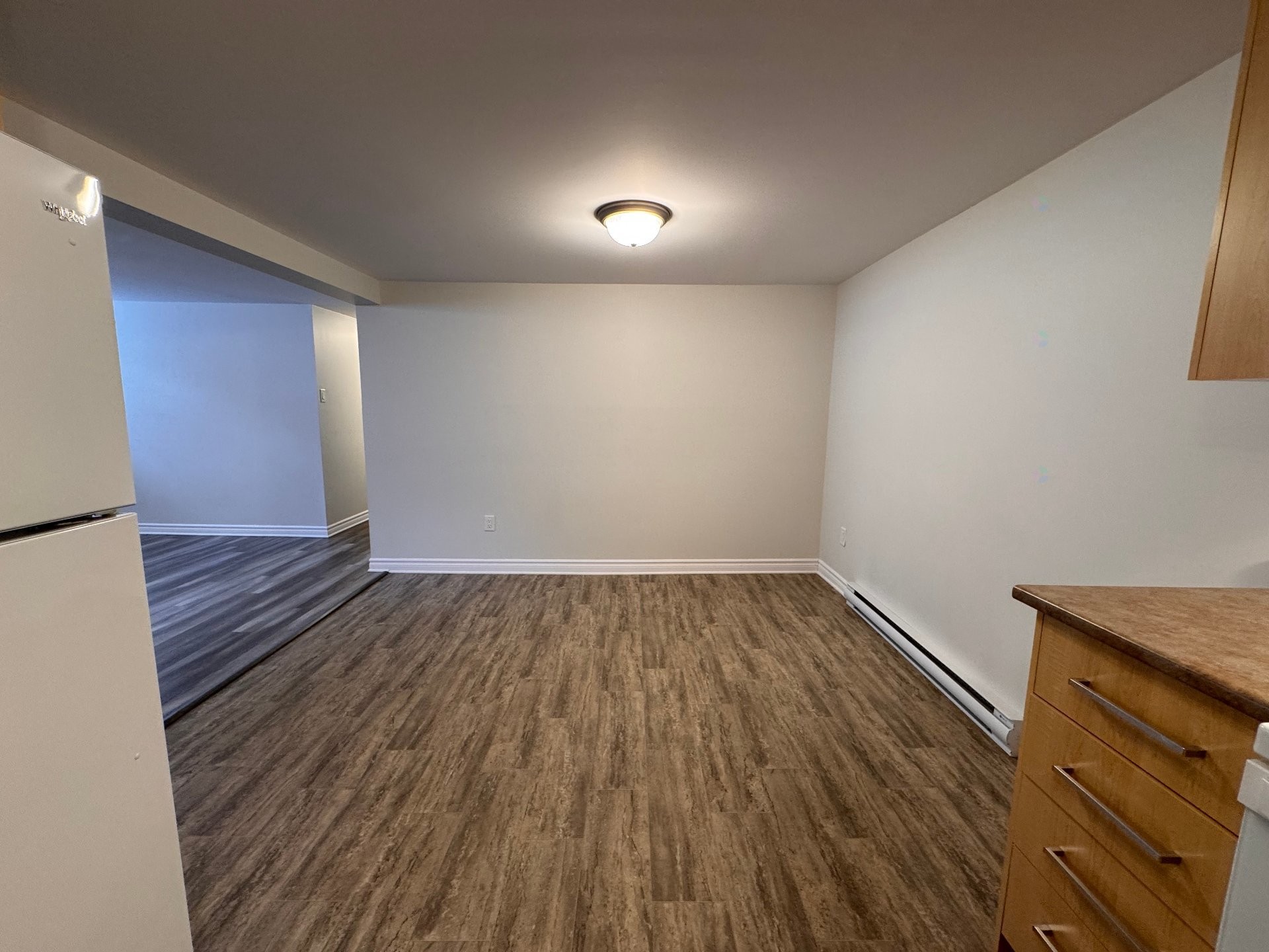 









1196


Boul. Maloney E.

,
Gatineau (Gatineau),




QC
J8P1H9

