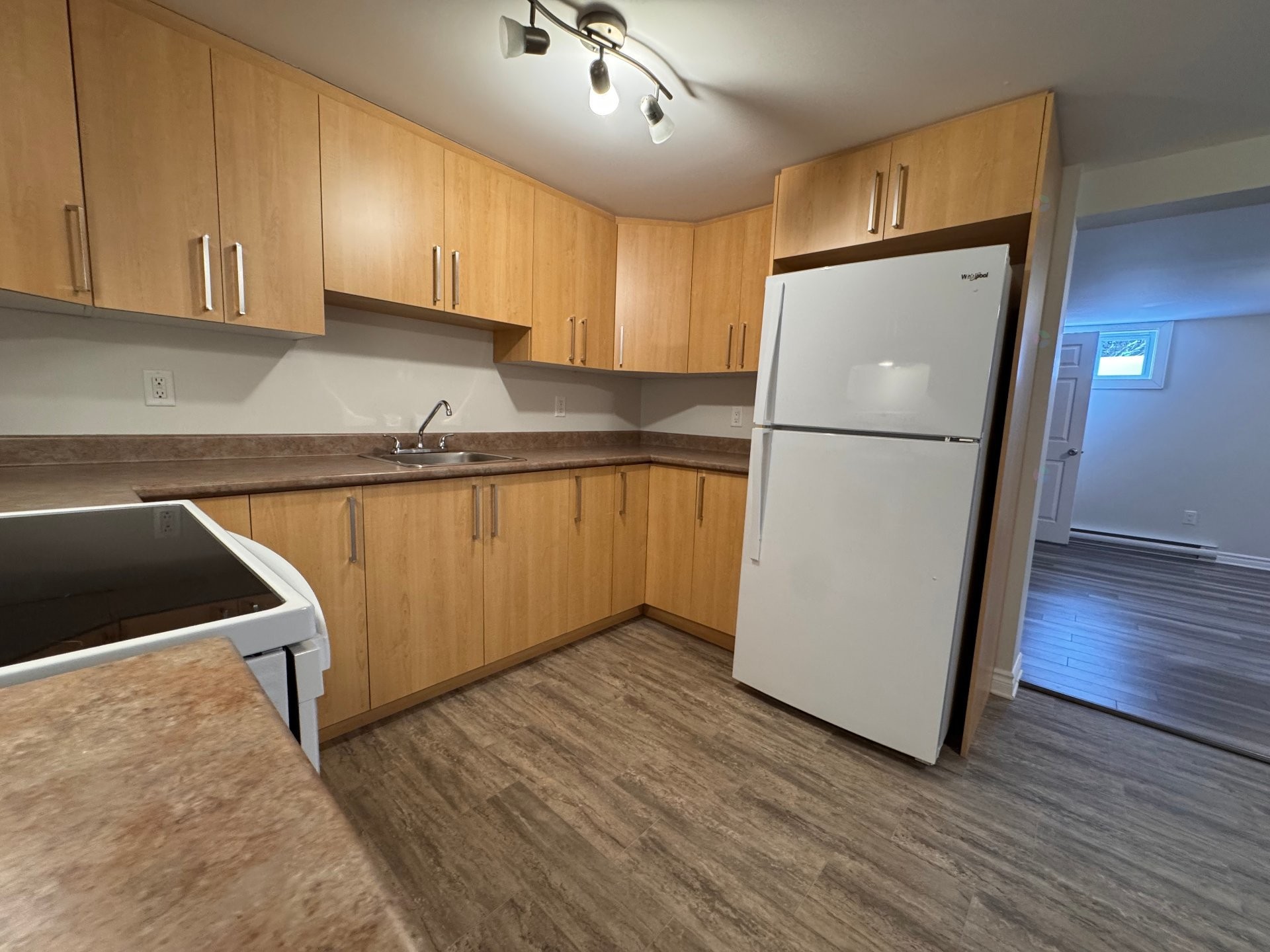 









1196


Boul. Maloney E.

,
Gatineau (Gatineau),




QC
J8P1H9

