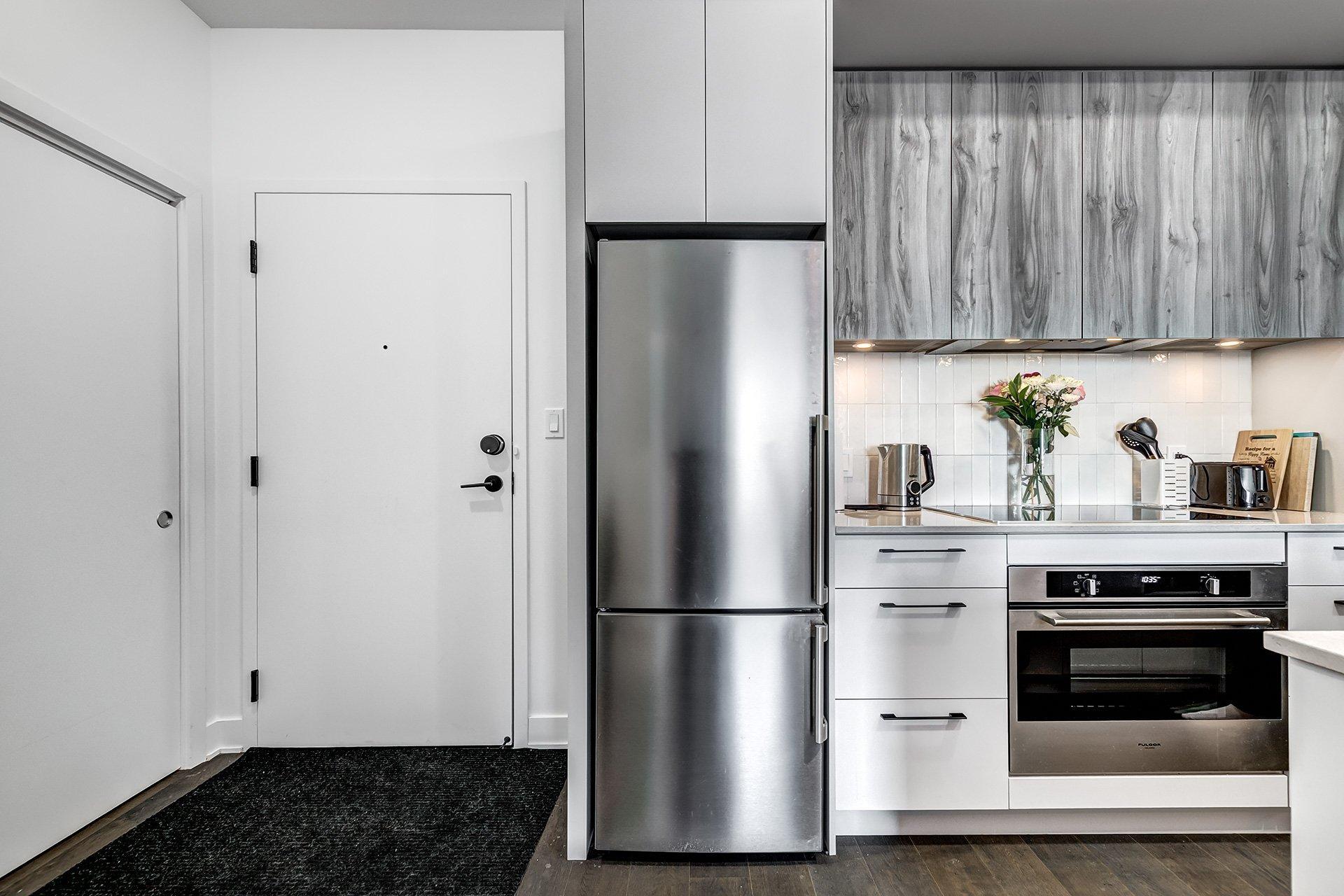 









7227


Boul. Newman

, 610,
Montréal (LaSalle),




QC
H8N0H7

