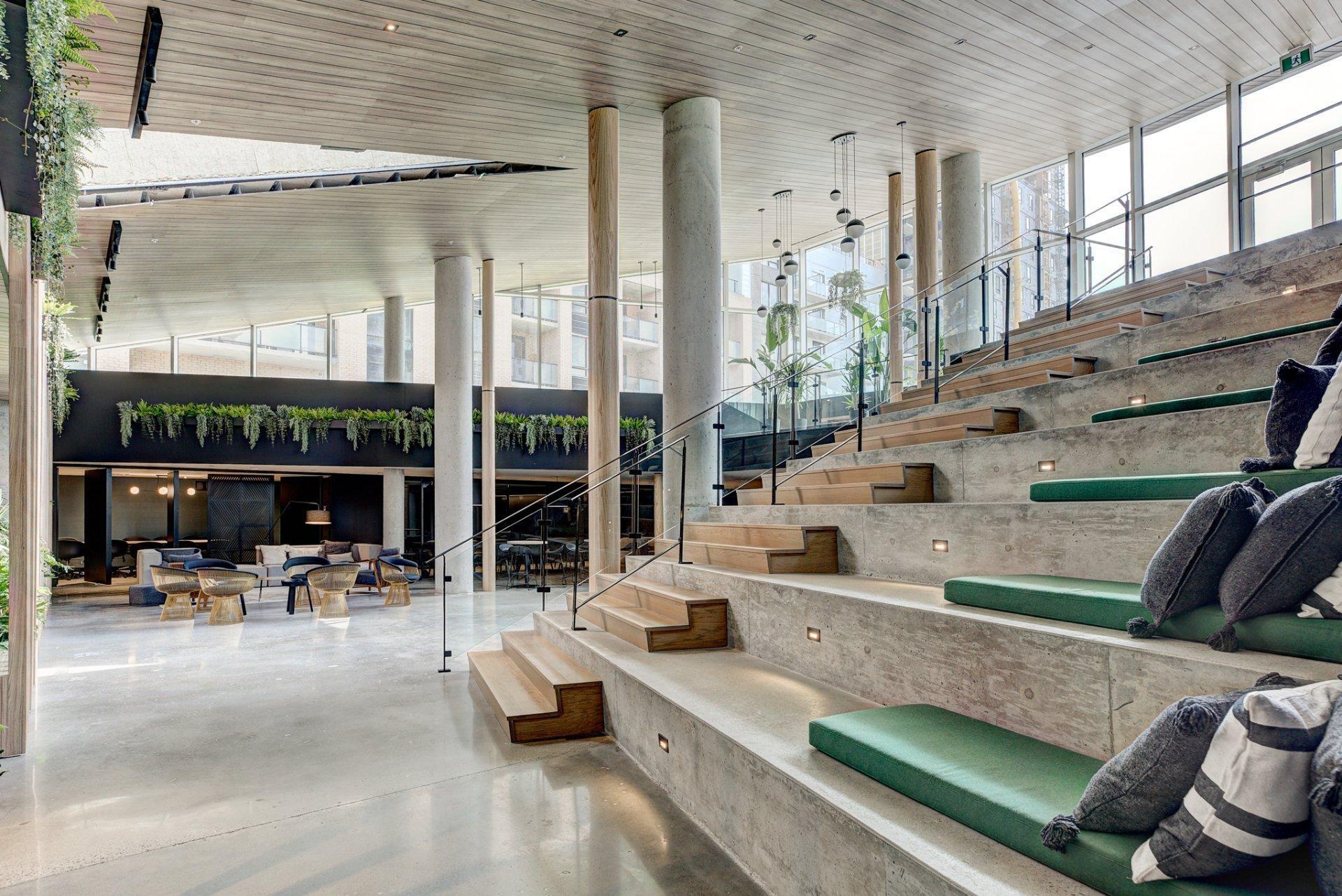 









7227


Boul. Newman

, 610,
Montréal (LaSalle),




QC
H8N0H7

