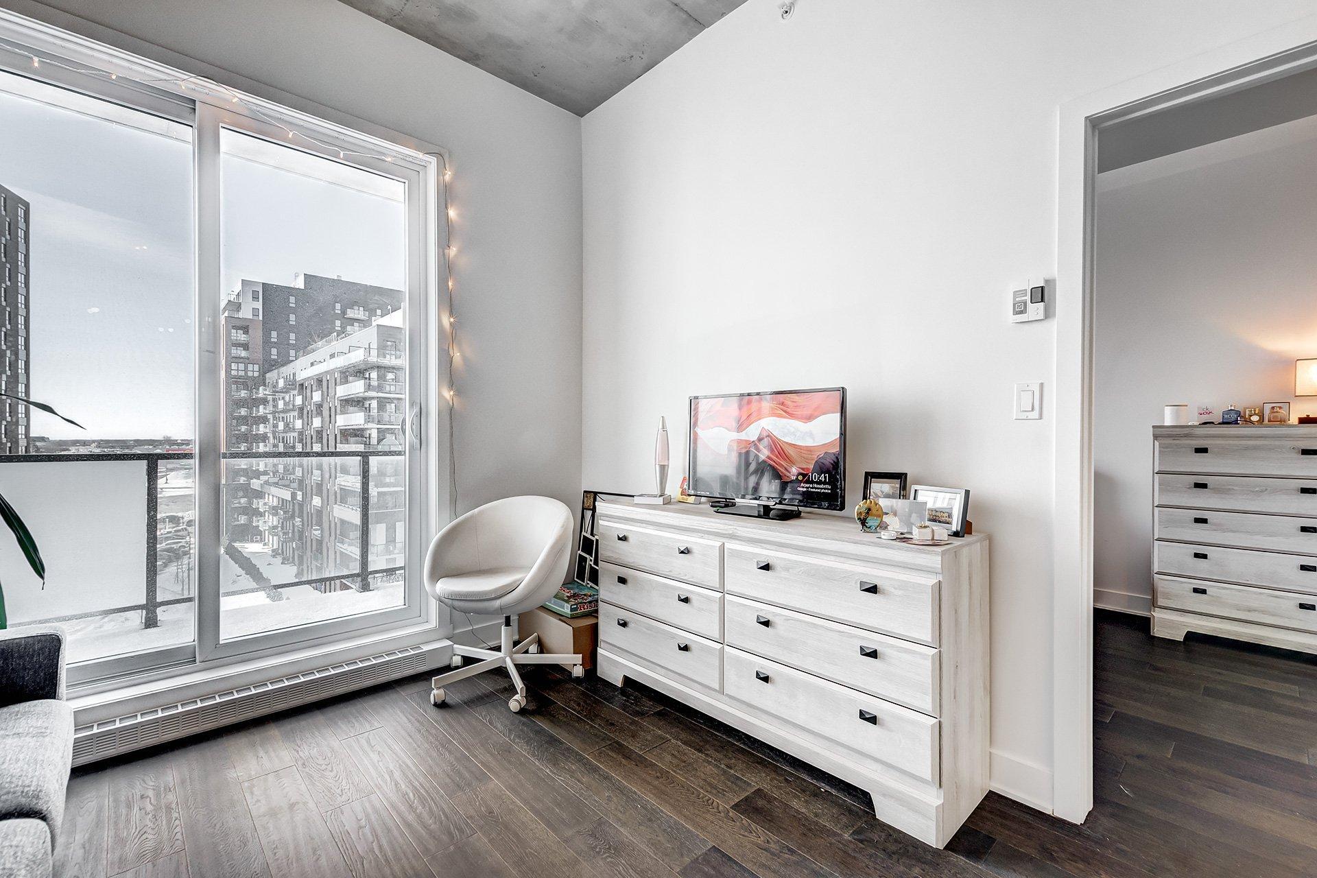 









7227


Boul. Newman

, 610,
Montréal (LaSalle),




QC
H8N0H7

