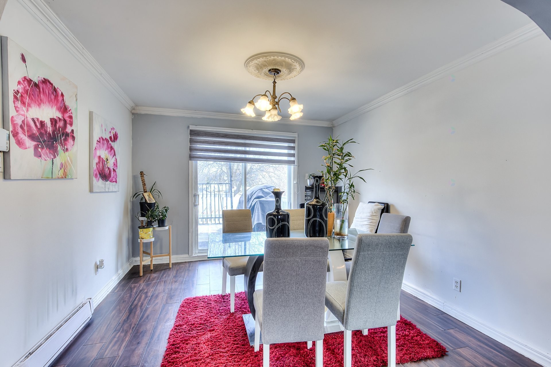 









5165


Av. de Cannes

,
Laval (Chomedey),




QC
H7W1N4

