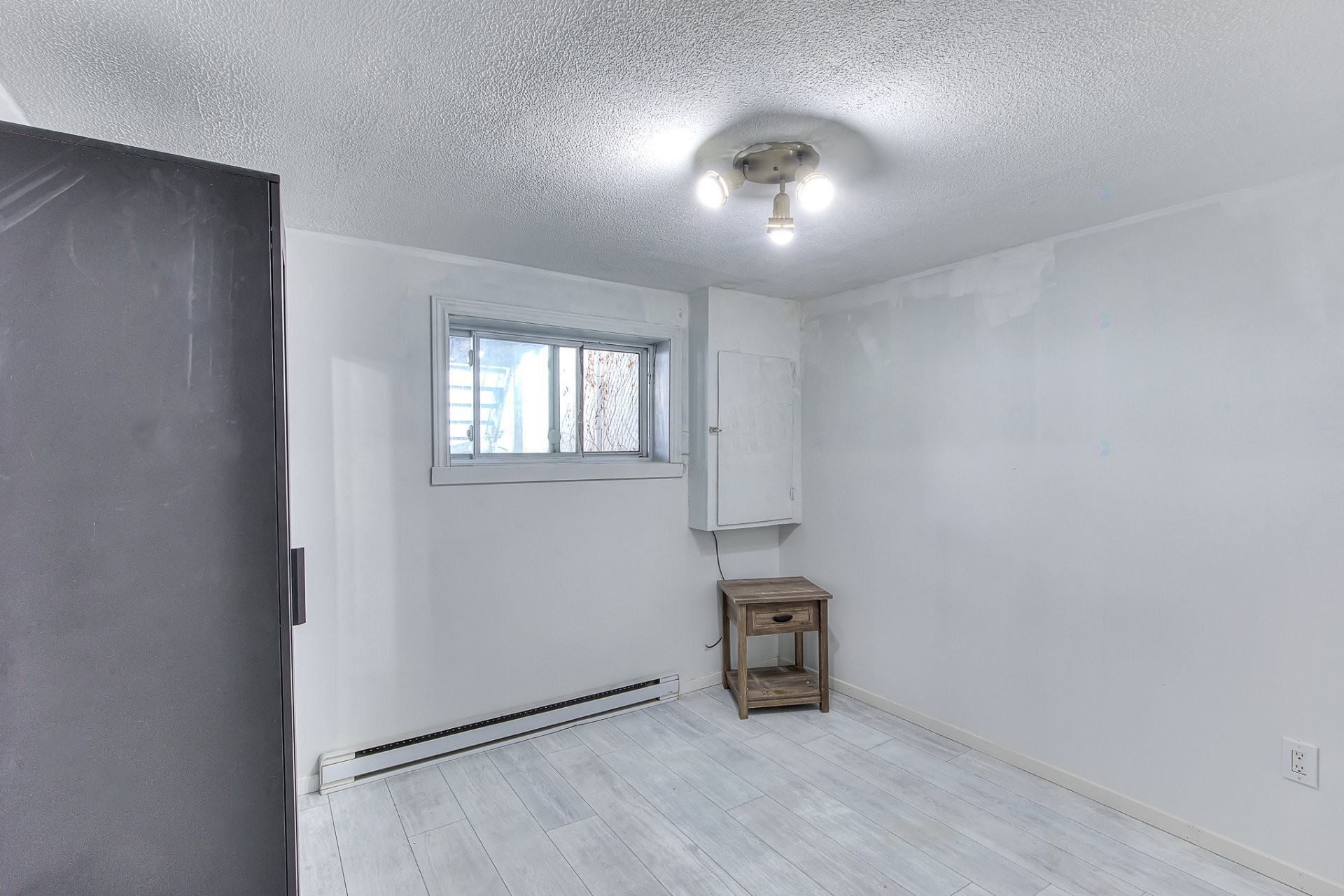 









5165


Av. de Cannes

,
Laval (Chomedey),




QC
H7W1N4

