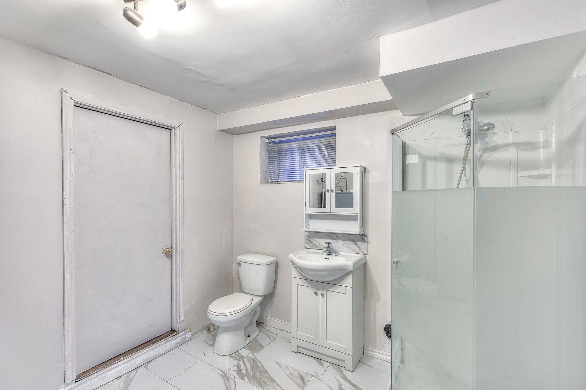 









5165


Av. de Cannes

,
Laval (Chomedey),




QC
H7W1N4

