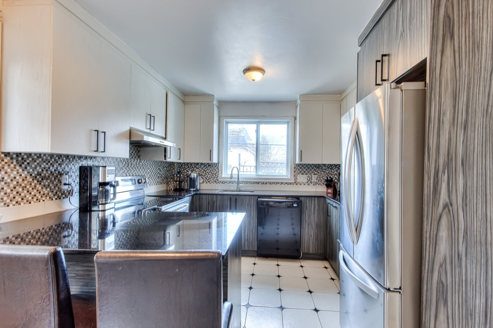 









5165


Av. de Cannes

,
Laval (Chomedey),




QC
H7W1N4

