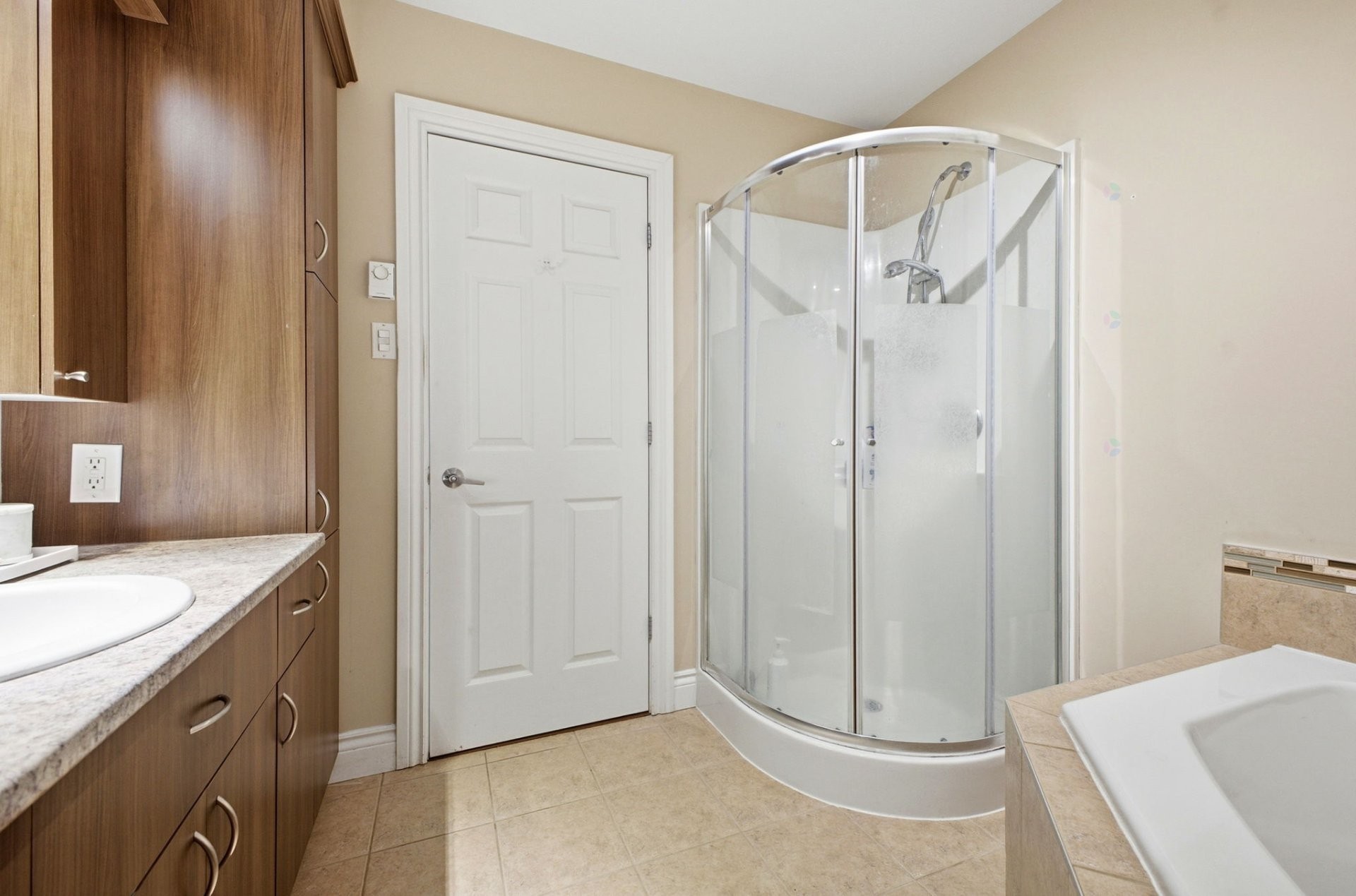 









836


Boul. Maloney E.

, 4,
Gatineau (Gatineau),




QC
J8P1H1

