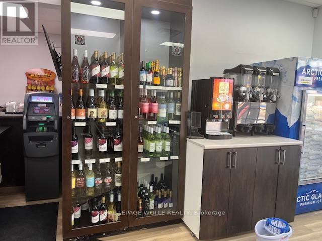 












1400 WEBER STREET E

,
Kitchener,




Ontario
N2A3Z8

