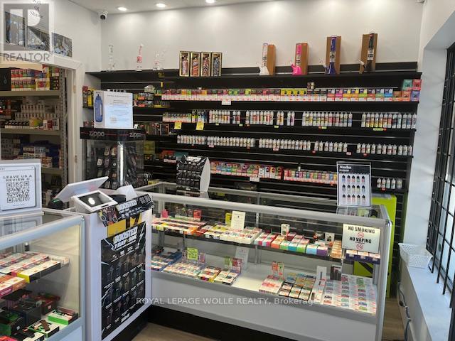 












1400 WEBER STREET E

,
Kitchener,




Ontario
N2A3Z8

