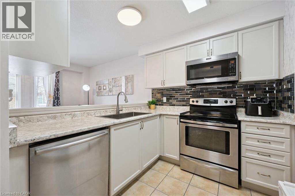 












91 LAMBETH Way

,
Guelph,




Ontario
N1L0H1

