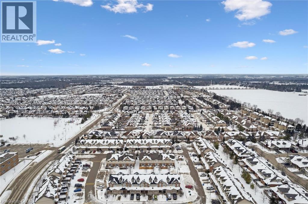 












91 LAMBETH Way

,
Guelph,




Ontario
N1L0H1

