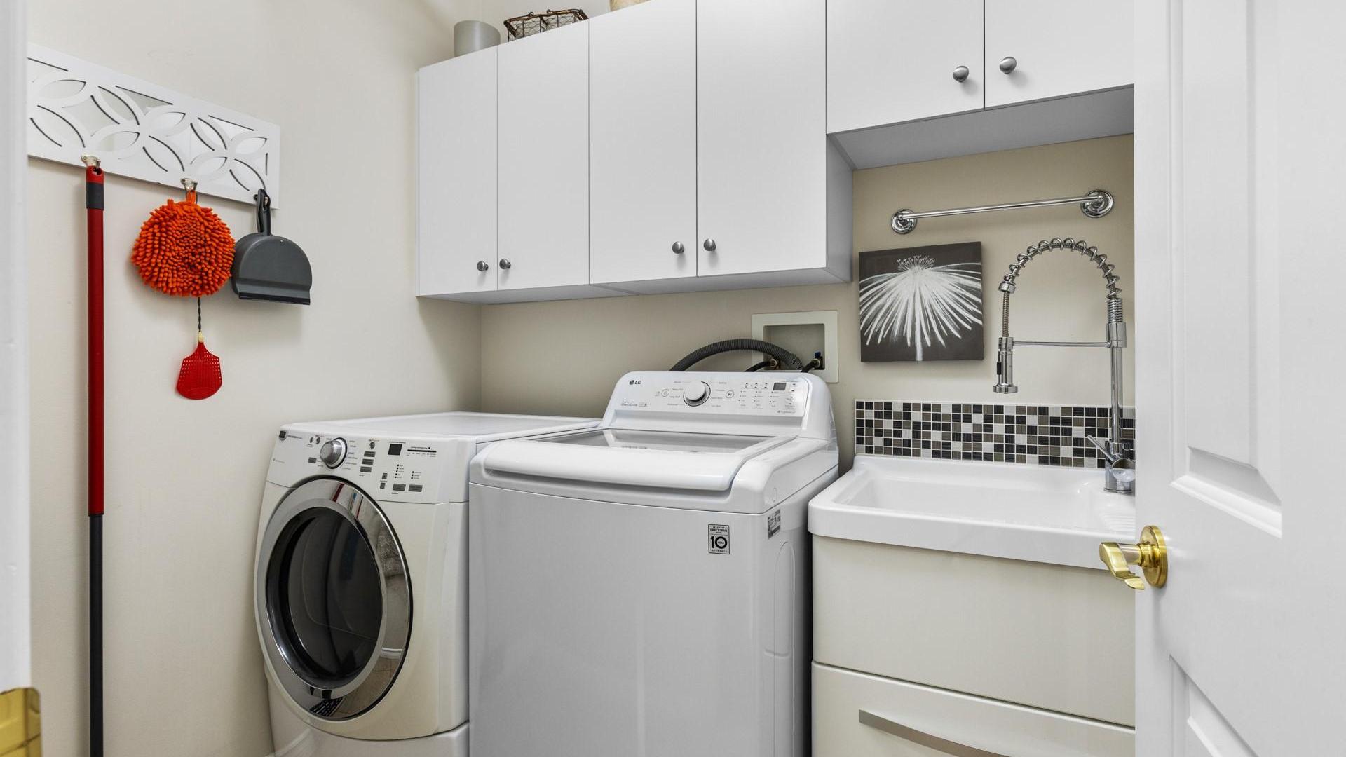 









3917


Gallaghers

Circle,
Kelowna,




BC
V1W 3Z9

