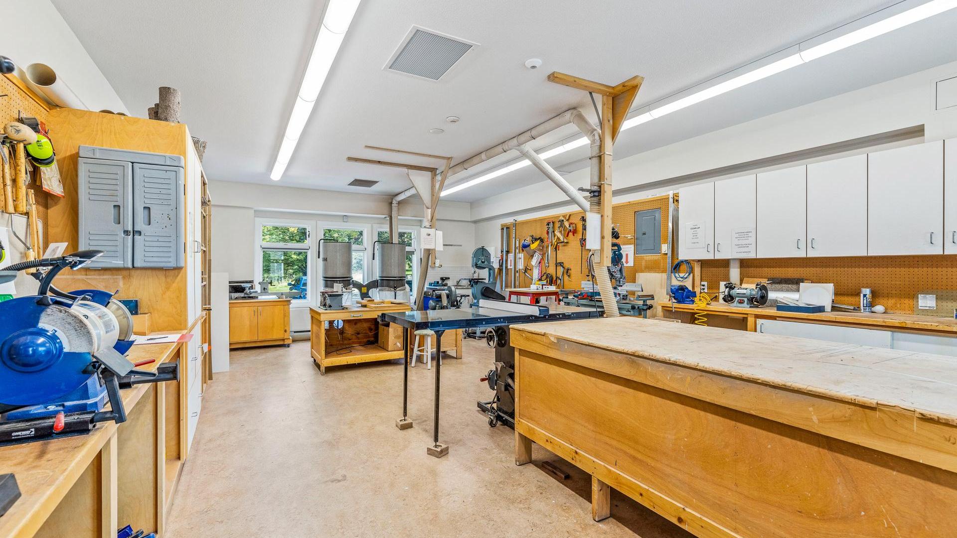 









3917


Gallaghers

Circle,
Kelowna,




BC
V1W 3Z9

