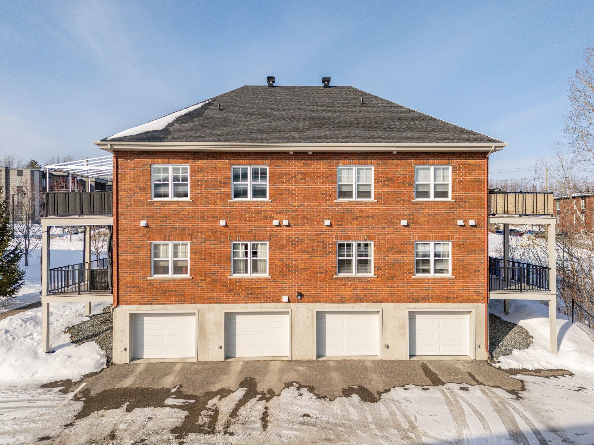 









1150


Rue Albert-Charpentier

, 203,
Sherbrooke (Les Nations),




QC
J1L0E3

