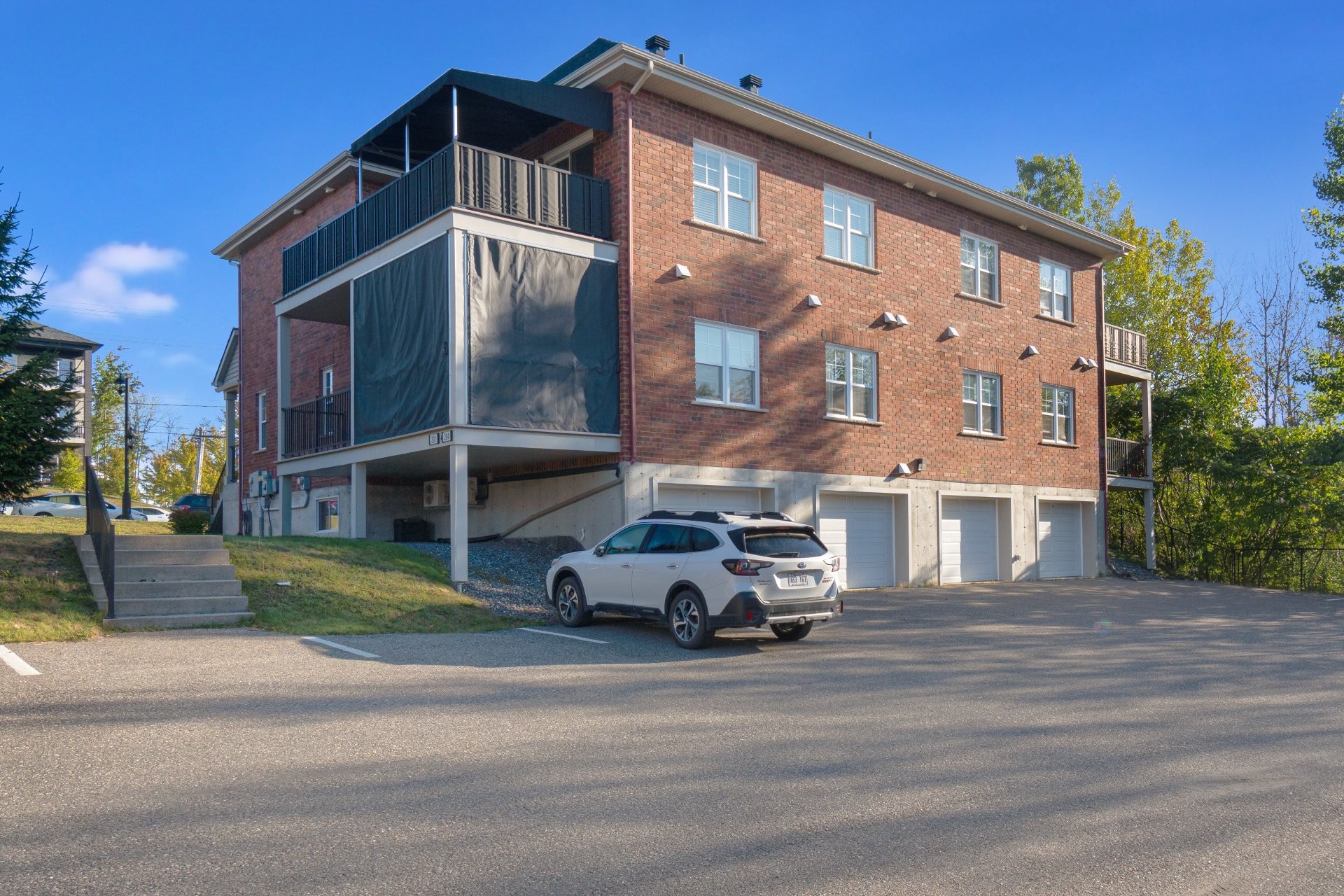 









1150


Rue Albert-Charpentier

, 203,
Sherbrooke (Les Nations),




QC
J1L0E3

