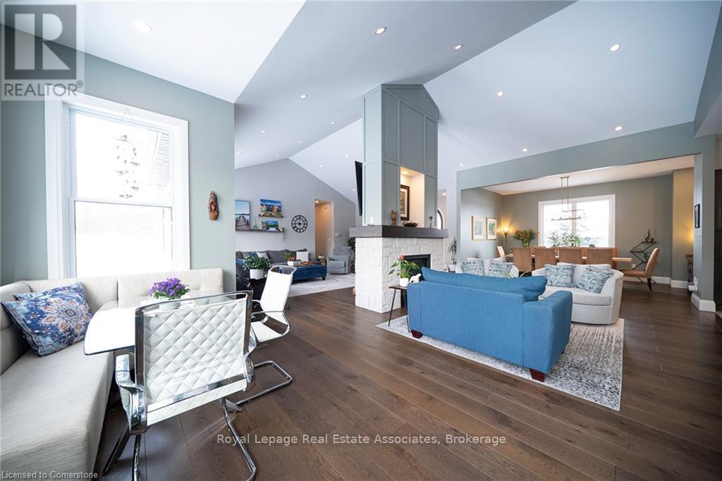 












8 - 325 MCLEAN SCHOOL ROAD

,
Brant,




Ontario
N0E1N0

