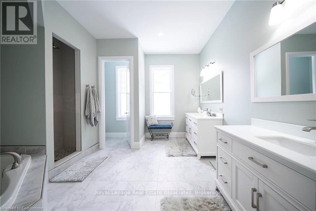 












8 - 325 MCLEAN SCHOOL ROAD

,
Brant,




Ontario
N0E1N0

