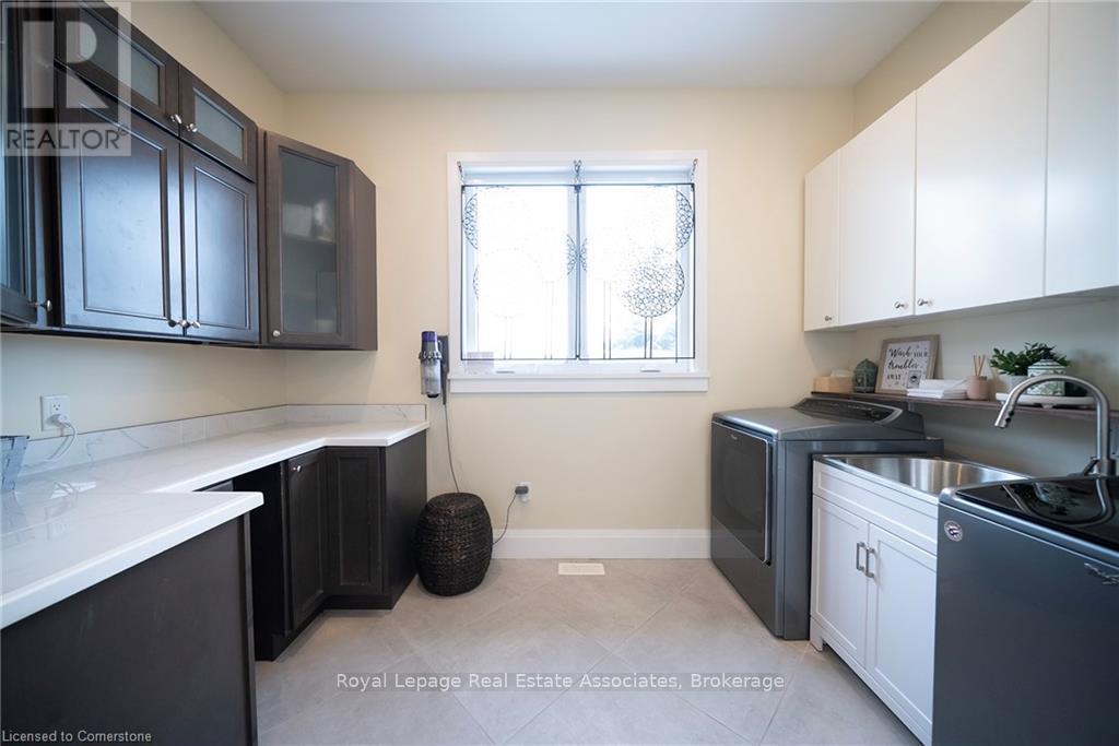 












8 - 325 MCLEAN SCHOOL ROAD

,
Brant,




Ontario
N0E1N0

