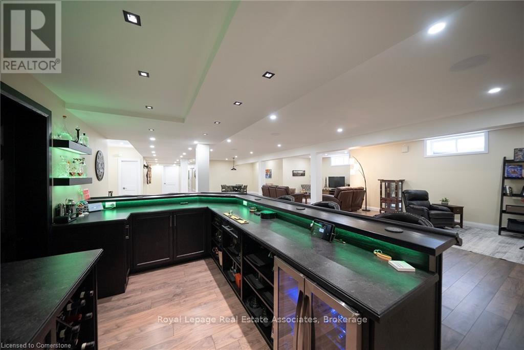 












8 - 325 MCLEAN SCHOOL ROAD

,
Brant,




Ontario
N0E1N0

