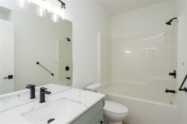 









1975


Ross

AVE,
Winnipeg,




MB
R2R 0E8

