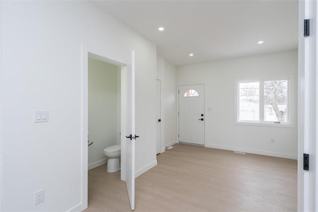 









1975


Ross

AVE,
Winnipeg,




MB
R2R 0E8

