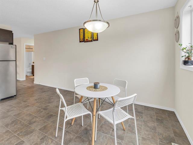 









7


Degner

PL,
Winnipeg,




MB
R2R 1R9

