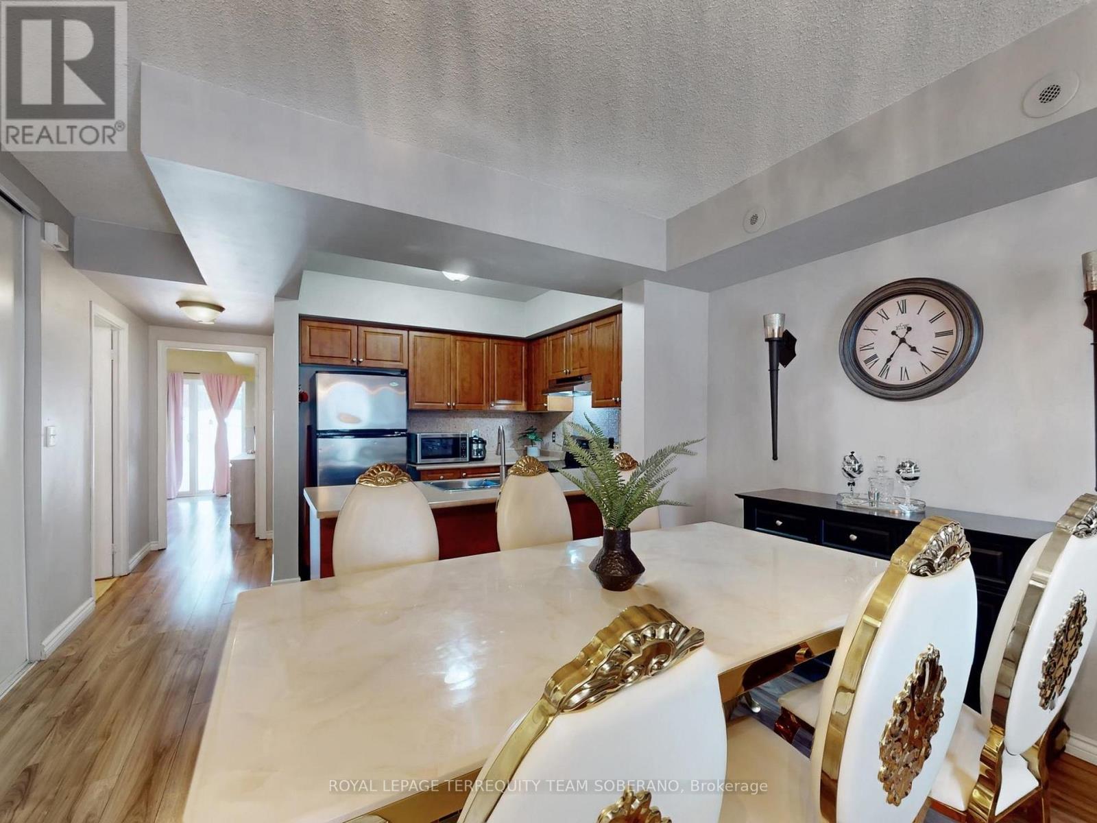 












1028 - 3039 FINCH AVENUE W

,
Toronto,




Ontario
M9M0A4

