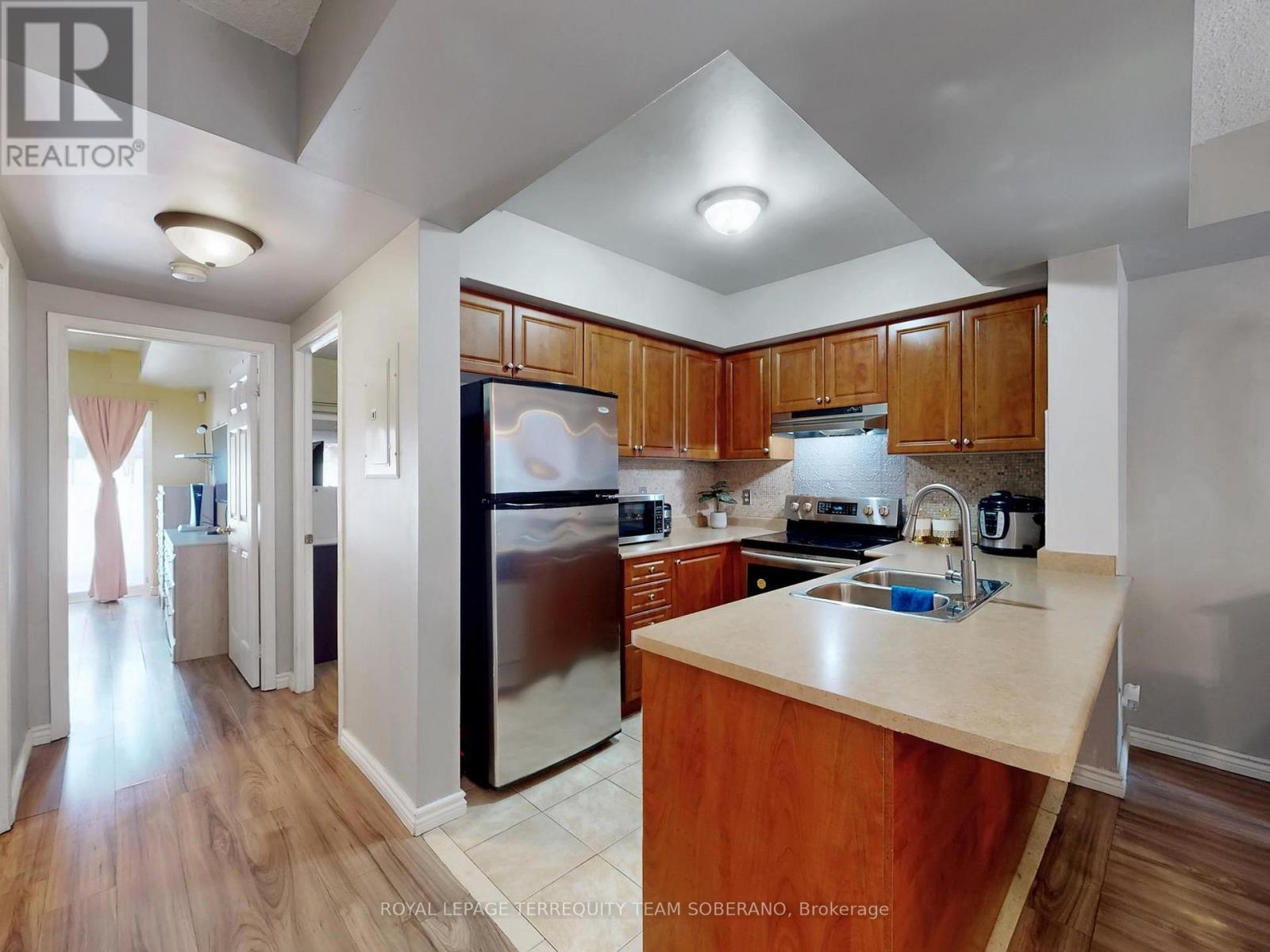 












1028 - 3039 FINCH AVENUE W

,
Toronto,




Ontario
M9M0A4

