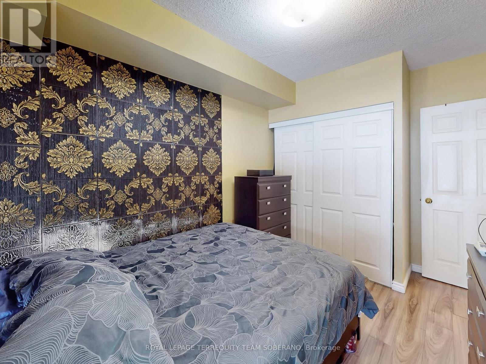 












1028 - 3039 FINCH AVENUE W

,
Toronto,




Ontario
M9M0A4

