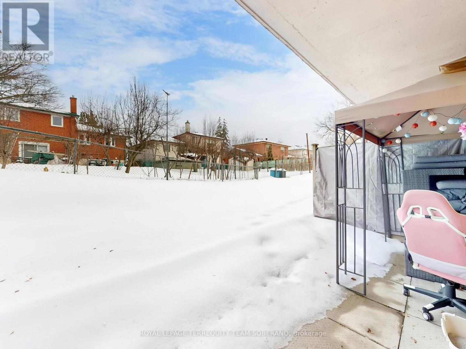 












1028 - 3039 FINCH AVENUE W

,
Toronto,




Ontario
M9M0A4

