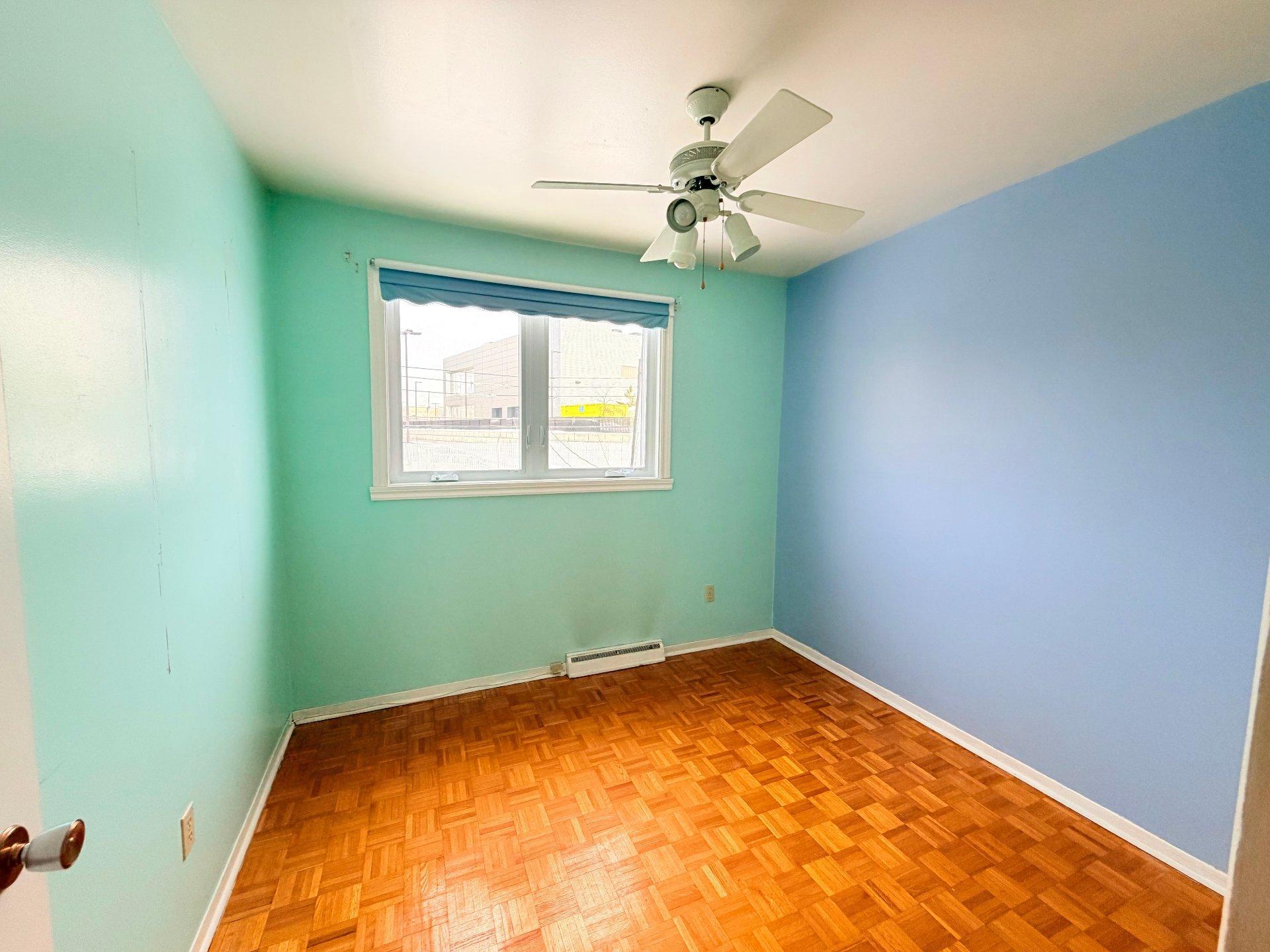 









4455


Rue Jolicoeur

,
Dollard-des-Ormeaux,




QC
H9H2B1

