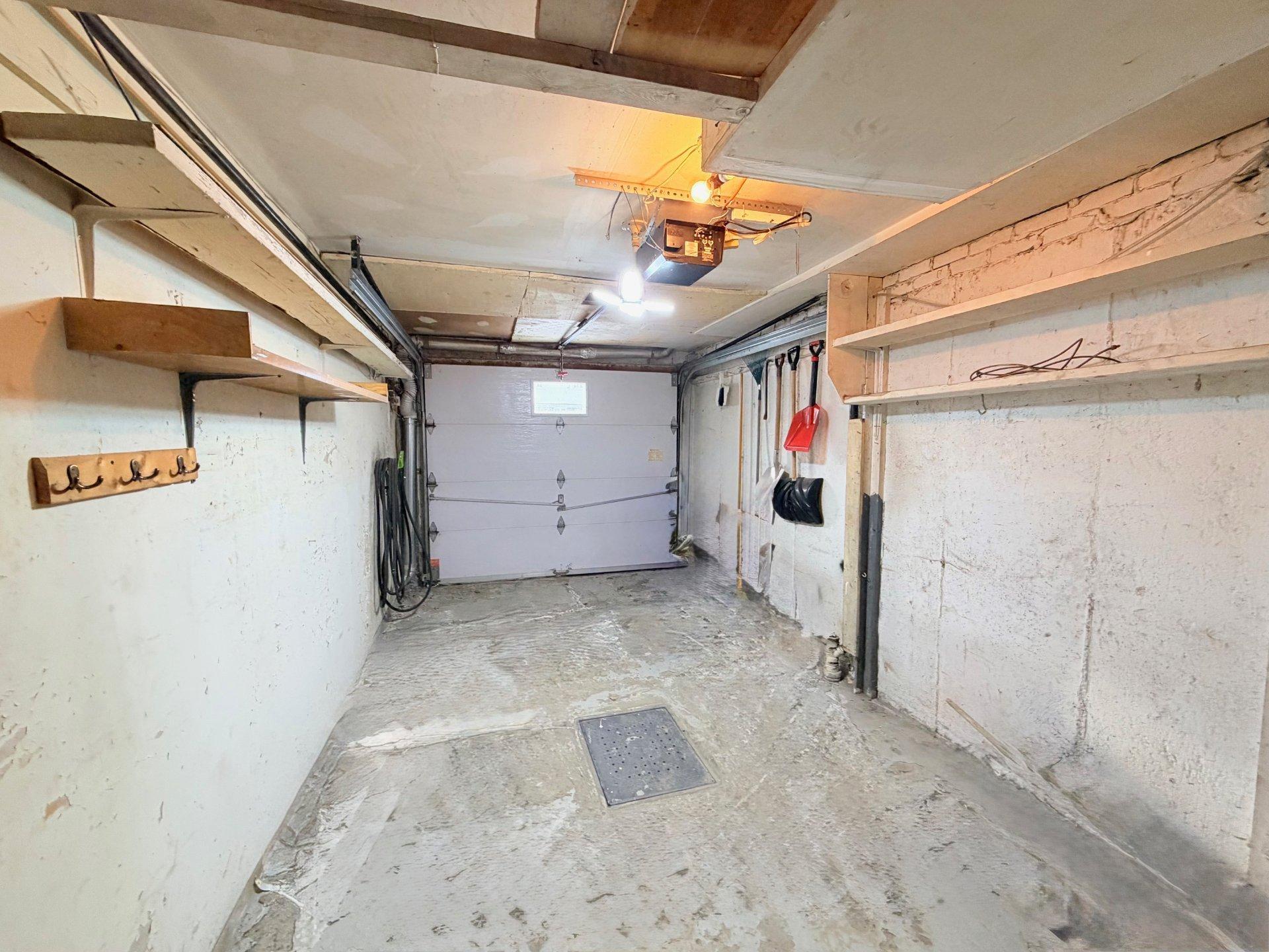 









4455


Rue Jolicoeur

,
Dollard-des-Ormeaux,




QC
H9H2B1

