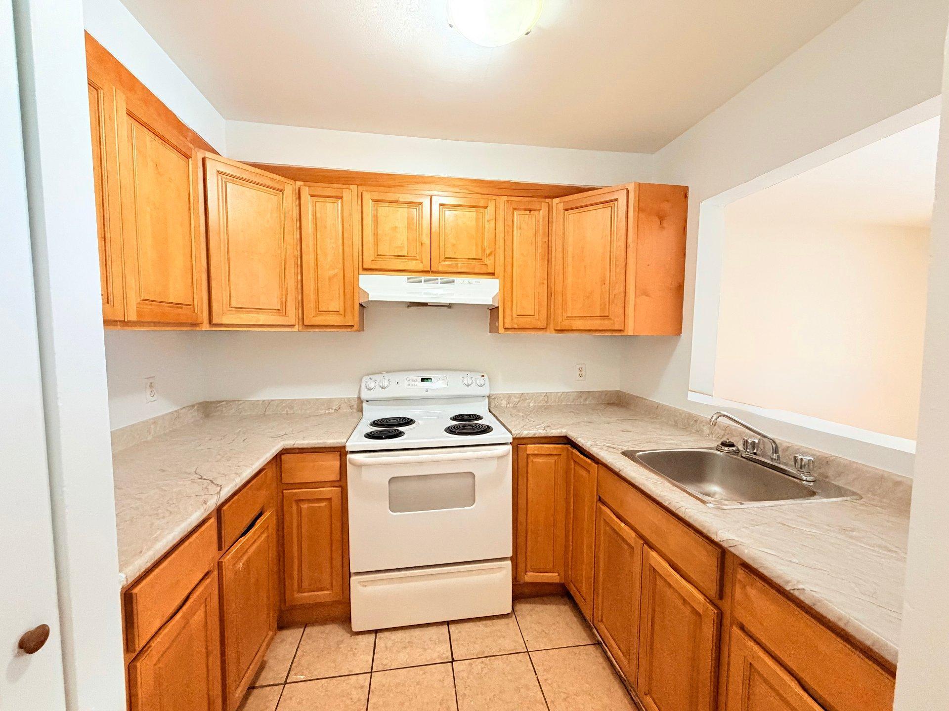 









12100


Boul. de Pierrefonds

, 107,
Montréal (Pierrefonds-Roxboro),




QC
H9A1A2

