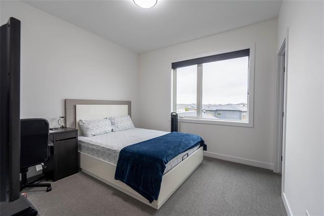 









212


River Trail

DR,
West St Paul,




MB
R4A 1A1

