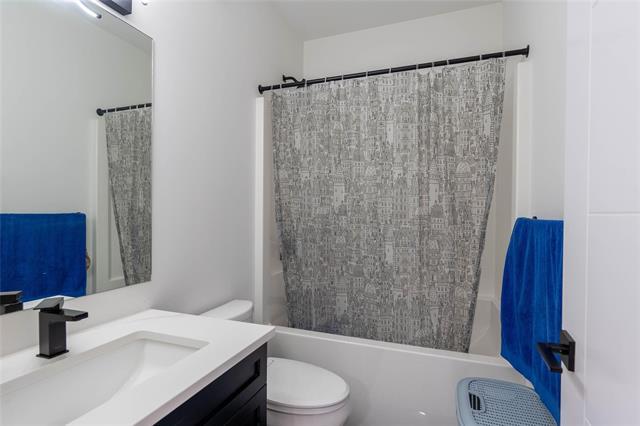 









212


River Trail

DR,
West St Paul,




MB
R4A 1A1

