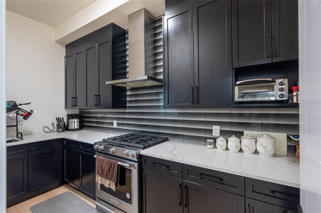 









212


River Trail

DR,
West St Paul,




MB
R4A 1A1

