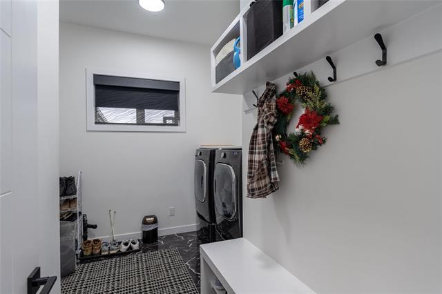 









212


River Trail

DR,
West St Paul,




MB
R4A 1A1

