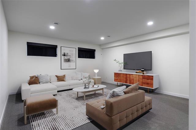 









212


River Trail

DR,
West St Paul,




MB
R4A 1A1

