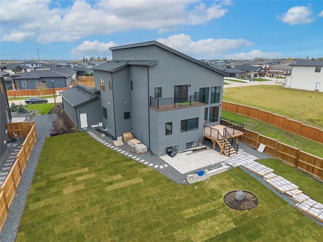 









212


River Trail

DR,
West St Paul,




MB
R4A 1A1

