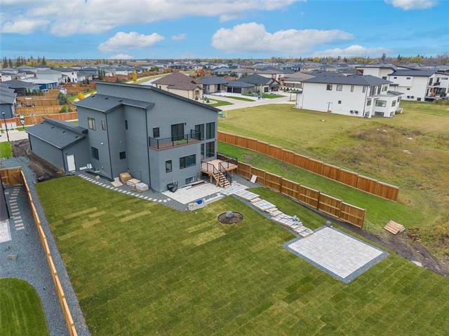 









212


River Trail

DR,
West St Paul,




MB
R4A 1A1

