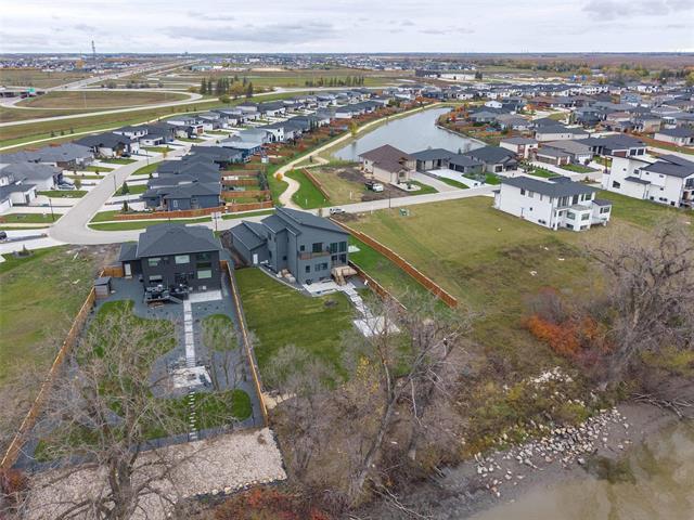 









212


River Trail

DR,
West St Paul,




MB
R4A 1A1

