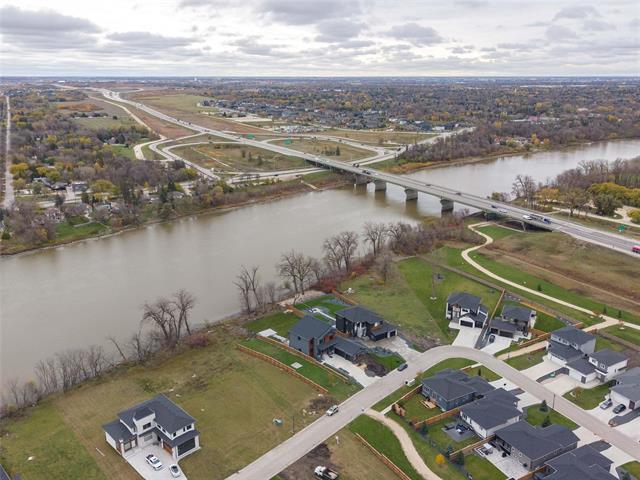 









212


River Trail

DR,
West St Paul,




MB
R4A 1A1

