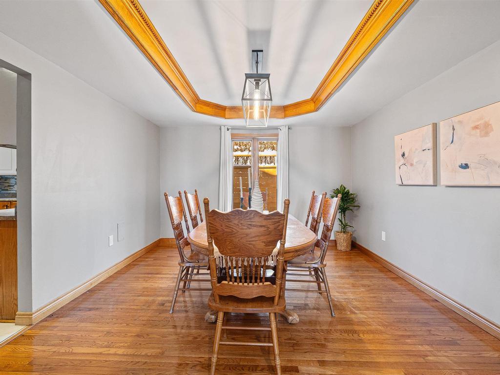 












114 Essex Drive

,
Herring Cove,




NS
B3V 1H9

