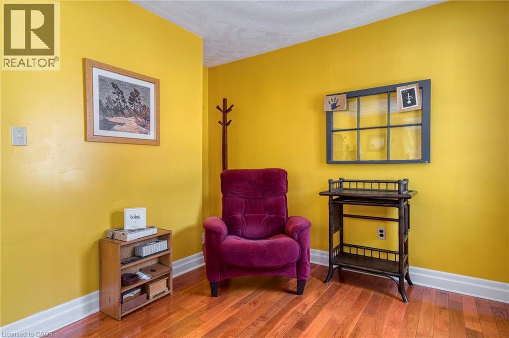 












30 WILLIAMS Street

,
New Hamburg,




Ontario
N3A2C4

