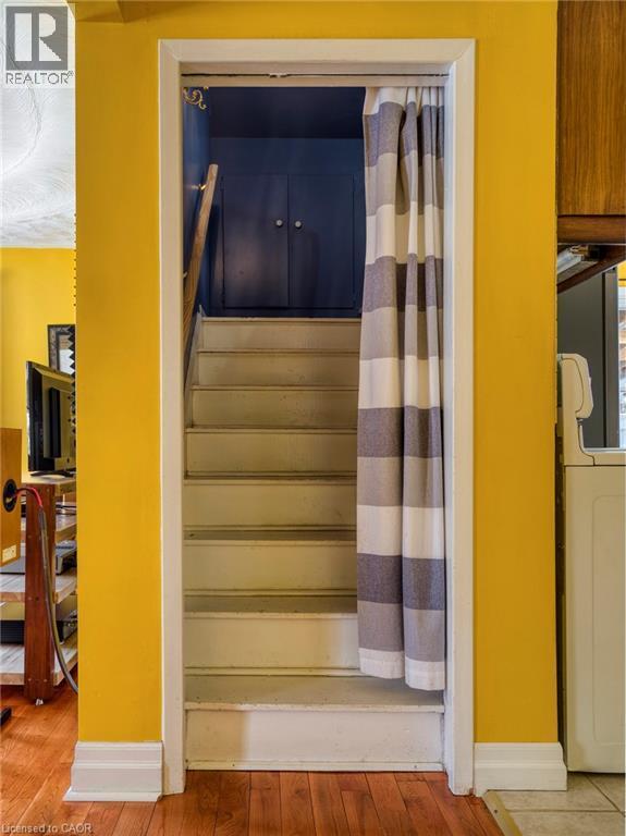 












30 WILLIAMS Street

,
New Hamburg,




Ontario
N3A2C4

