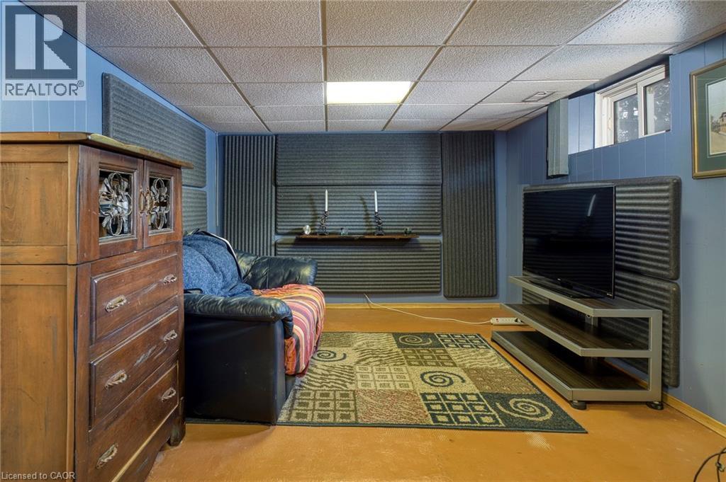 












30 WILLIAMS Street

,
New Hamburg,




Ontario
N3A2C4

