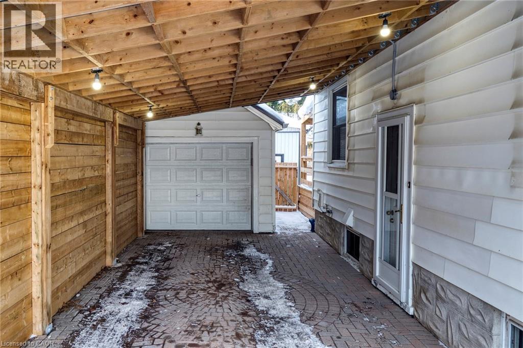 












30 WILLIAMS Street

,
New Hamburg,




Ontario
N3A2C4

