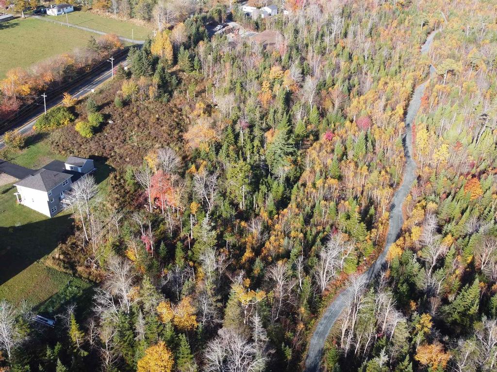 












476 Bissett Road

,
Cole Harbour,







NS
B2V 2T2

