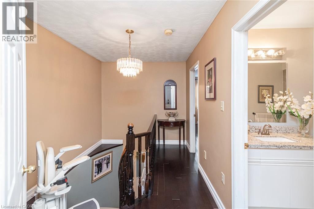 












255 MOUNT ALBION Road Unit# 22

,
Hamilton,




Ontario
L8K6P7

